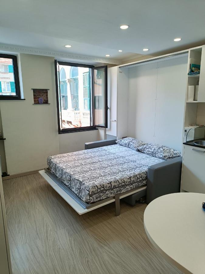 Apartment Finestra Speciale Su Palazzo Rosso. Monolocale Genoa