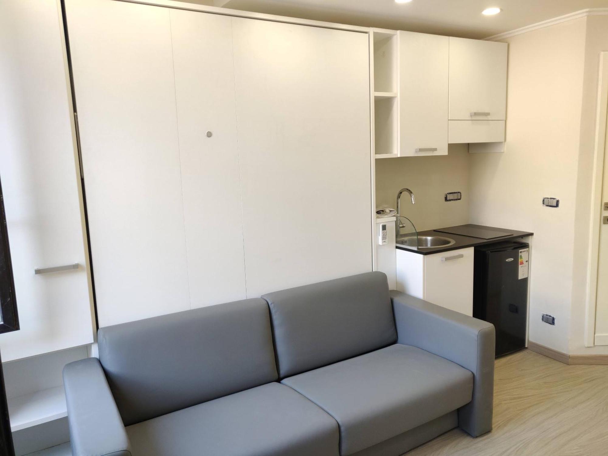 Apartment Finestra Speciale Su Palazzo Rosso. Monolocale