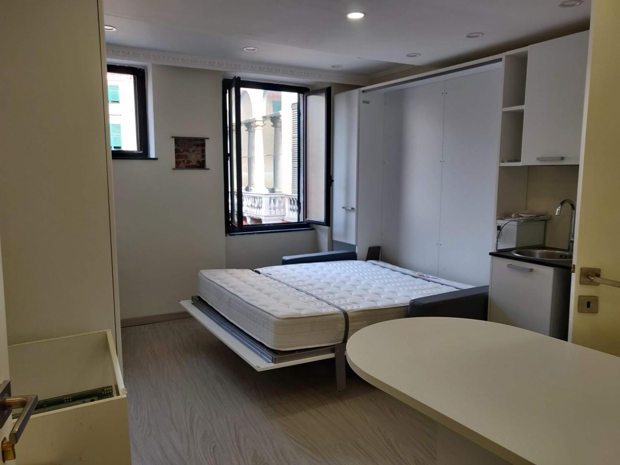 Apartment Finestra Speciale Su Palazzo Rosso. Monolocale Genua